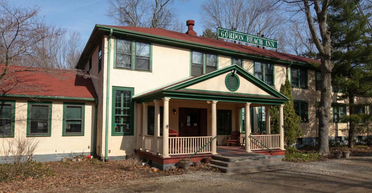 Gordon Beach Inn Union Pier Exterior photo